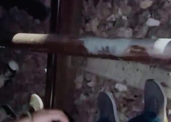 सहारनपुर : रेलवे ट्रैक पर मिला पाइप, साजिश या हादसा ? पढ़े पूरी खबर…