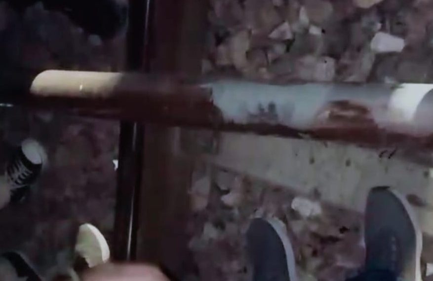 सहारनपुर : रेलवे ट्रैक पर मिला पाइप, साजिश या हादसा ? पढ़े पूरी खबर…